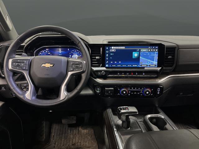Used 2025 Chevrolet Silverado 1500 LT image 5