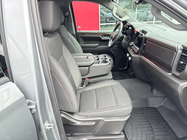 Used 2024 GMC Sierra 1500 Elevation AWD/4WD image 9