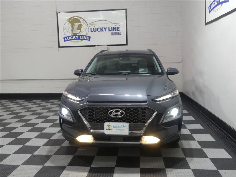 Used 2021 Hyundai Kona Ultimate w/ Cargo Package FWD image 2