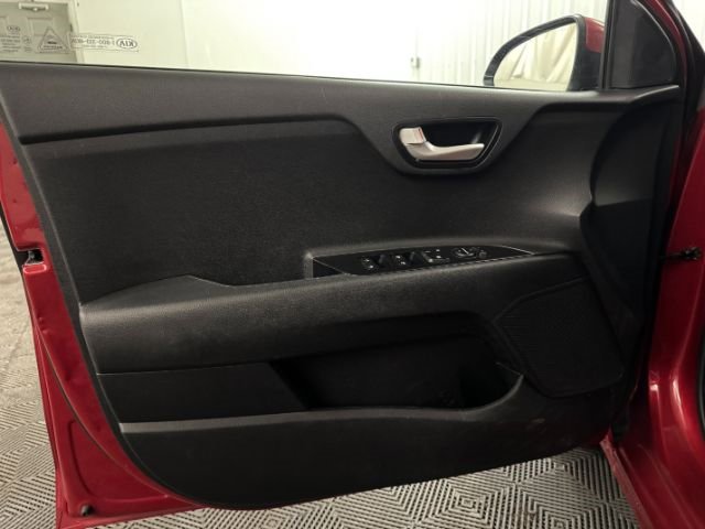 Used 2019 Kia Rio S image 12