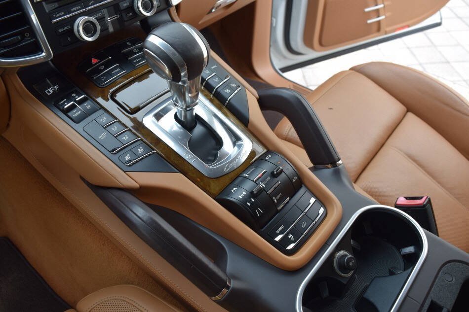 Used 2013 Porsche Cayenne Diesel AWD/4WD image 57
