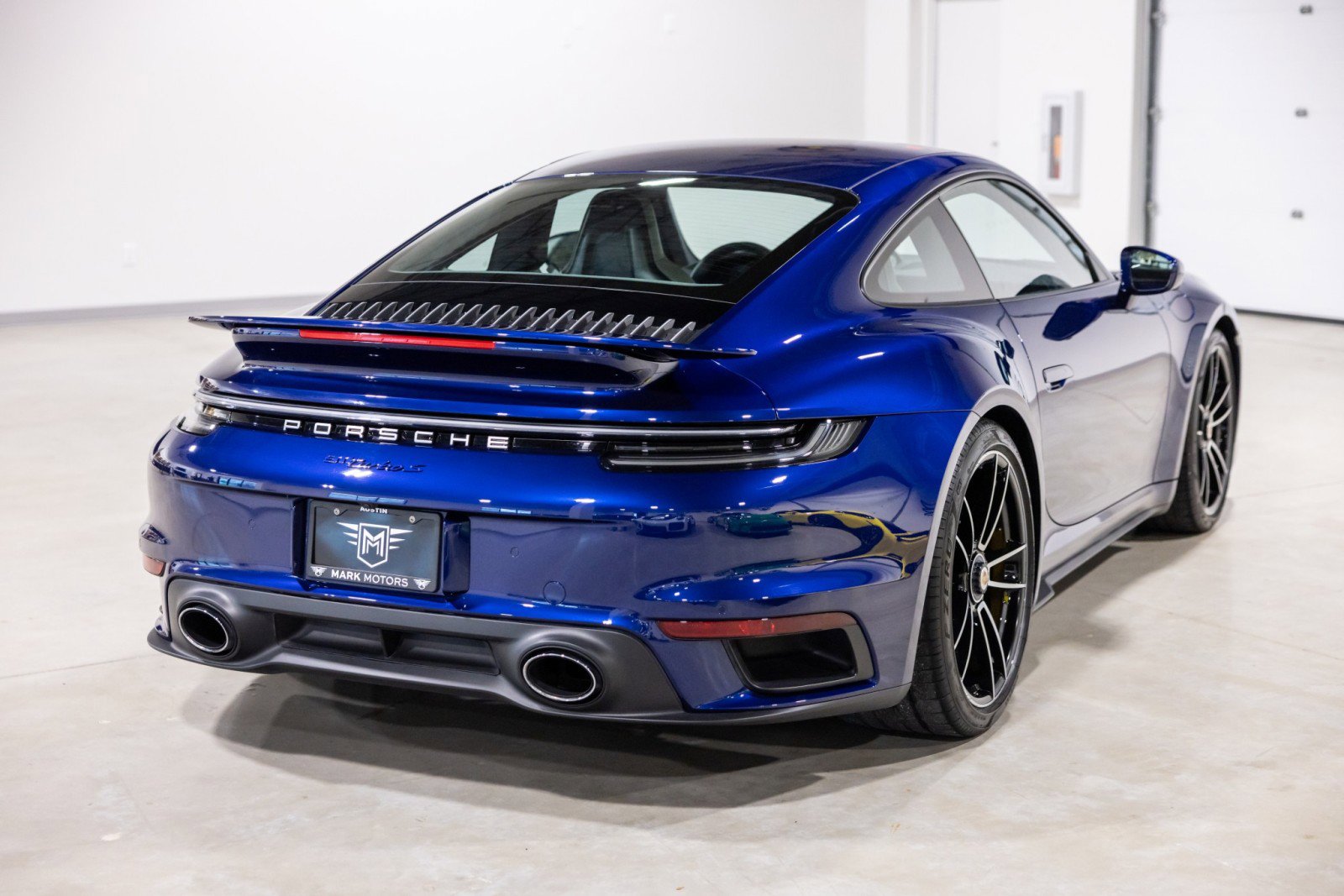 Used 2021 Porsche 911 Turbo S image 9