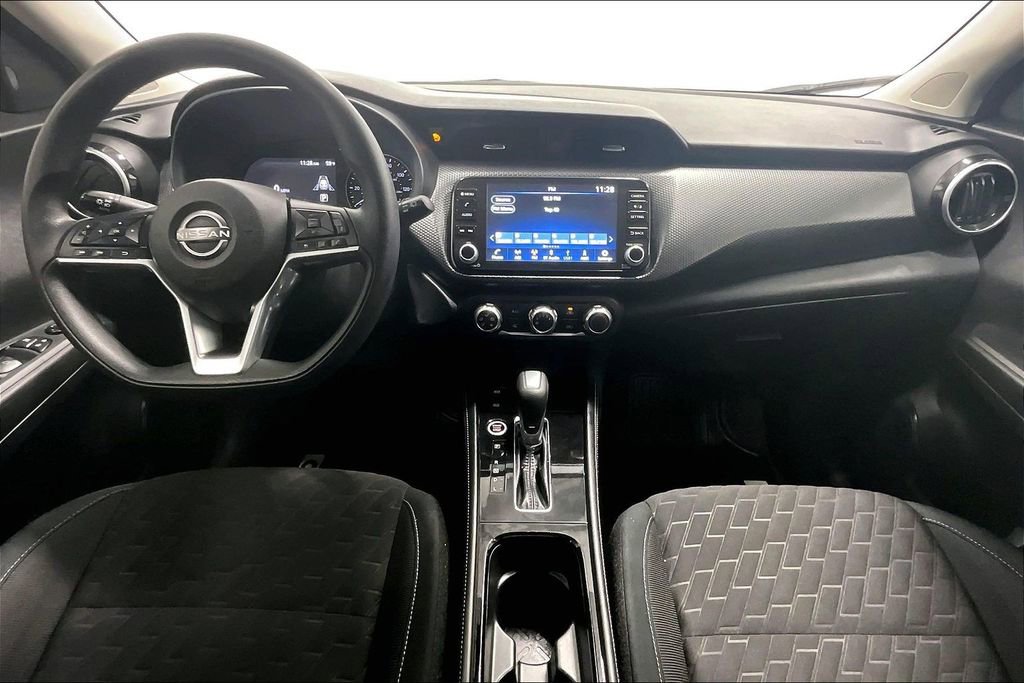 Used 2023 Nissan Kicks SV image 18