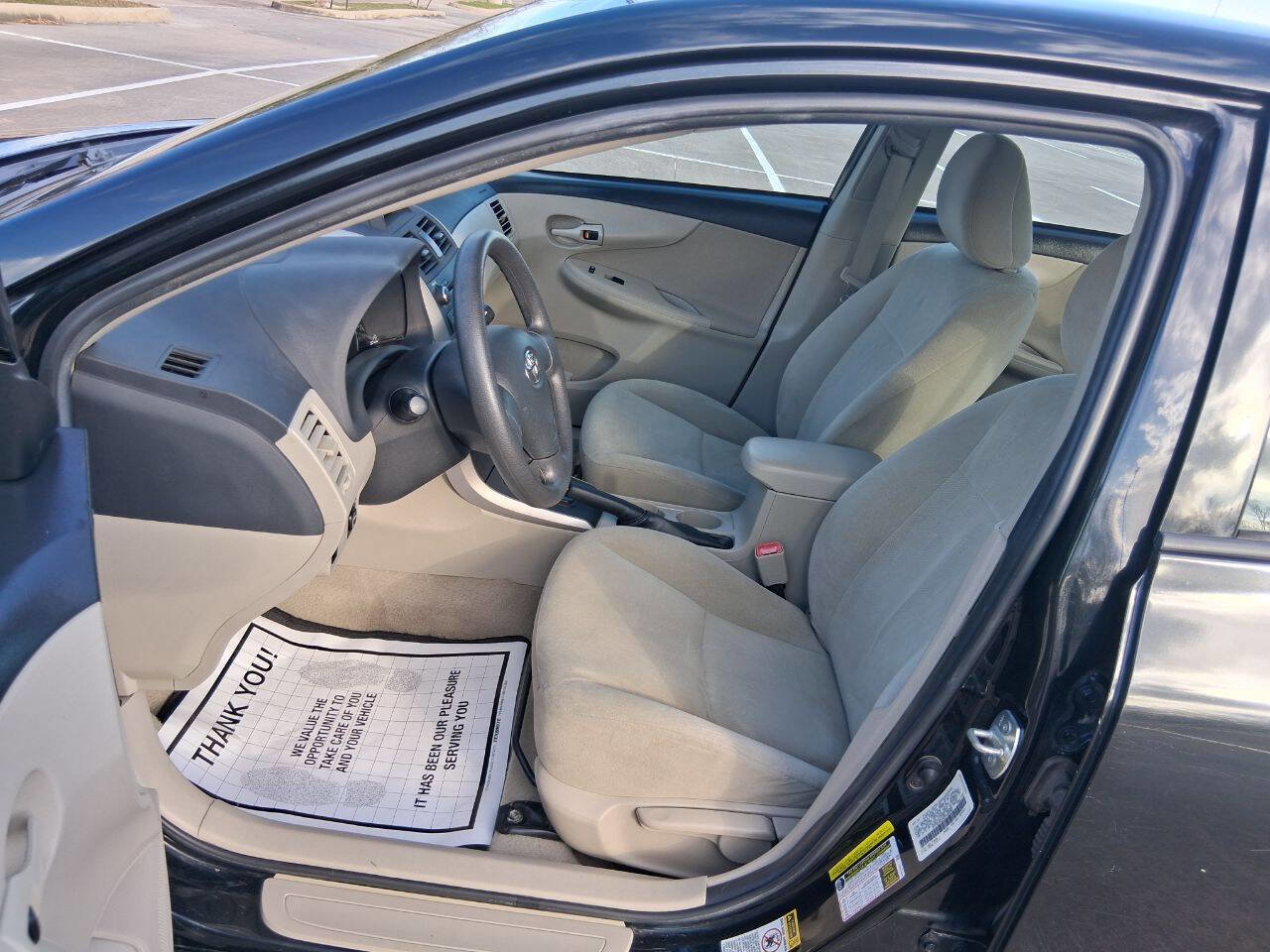 Used 2013 Toyota Corolla L image 12