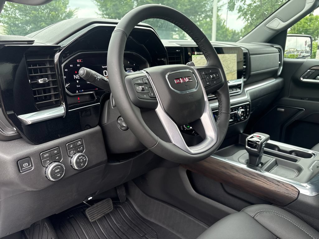 New 2026 GMC Sierra 1500 SLT w/ SLT Convenience Package AWD/4WD image 10