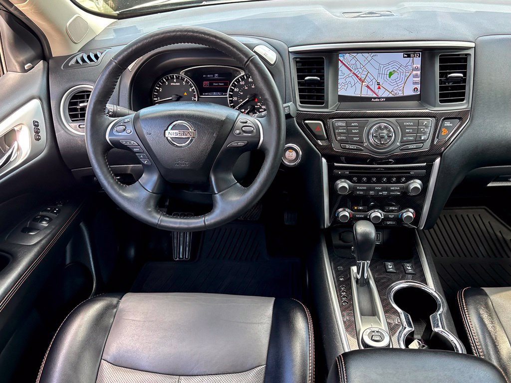 Used 2019 Nissan Pathfinder SL AWD/4WD image 22