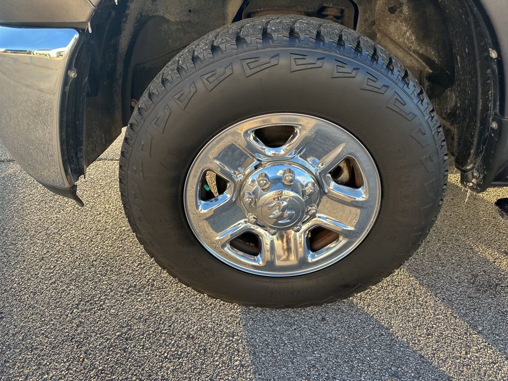 Used 2014 RAM 2500 Tradesman w/ Chrome Appearance Group image 3