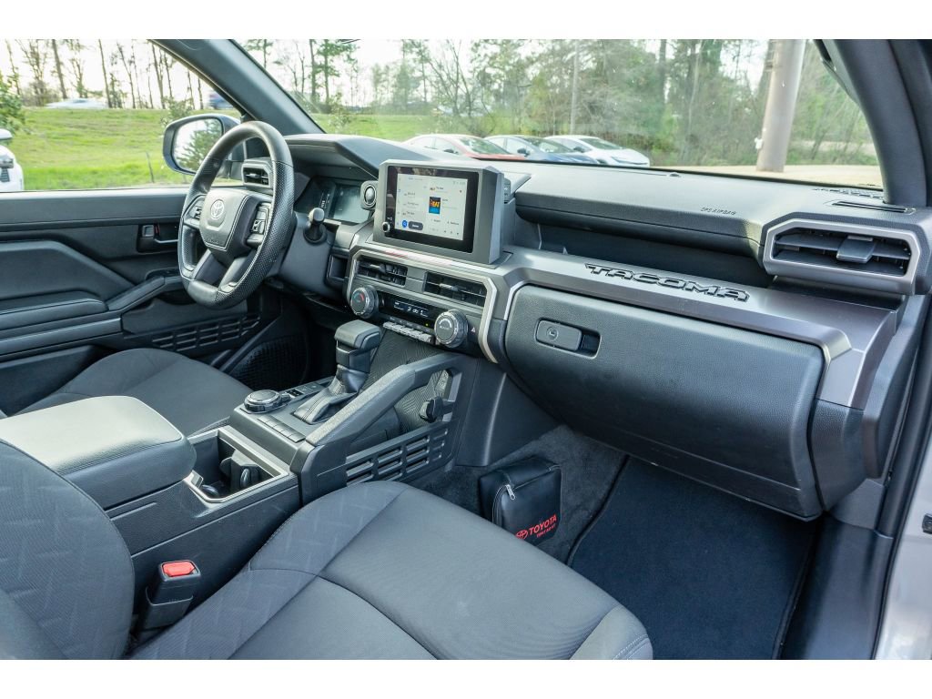 Used 2025 Toyota Tacoma SR5 image 16