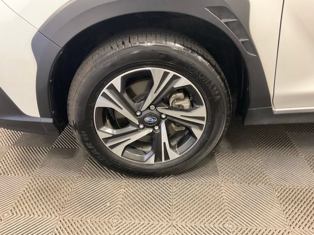 Used 2026 Subaru Crosstrek 2.5i Premium AWD/4WD image 15