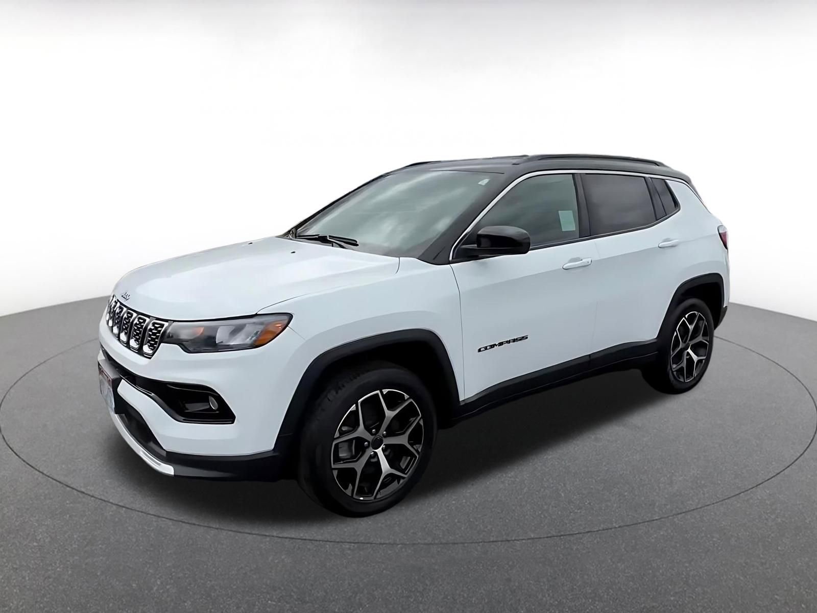 Used 2025 Jeep Compass Limited AWD/4WD image 8