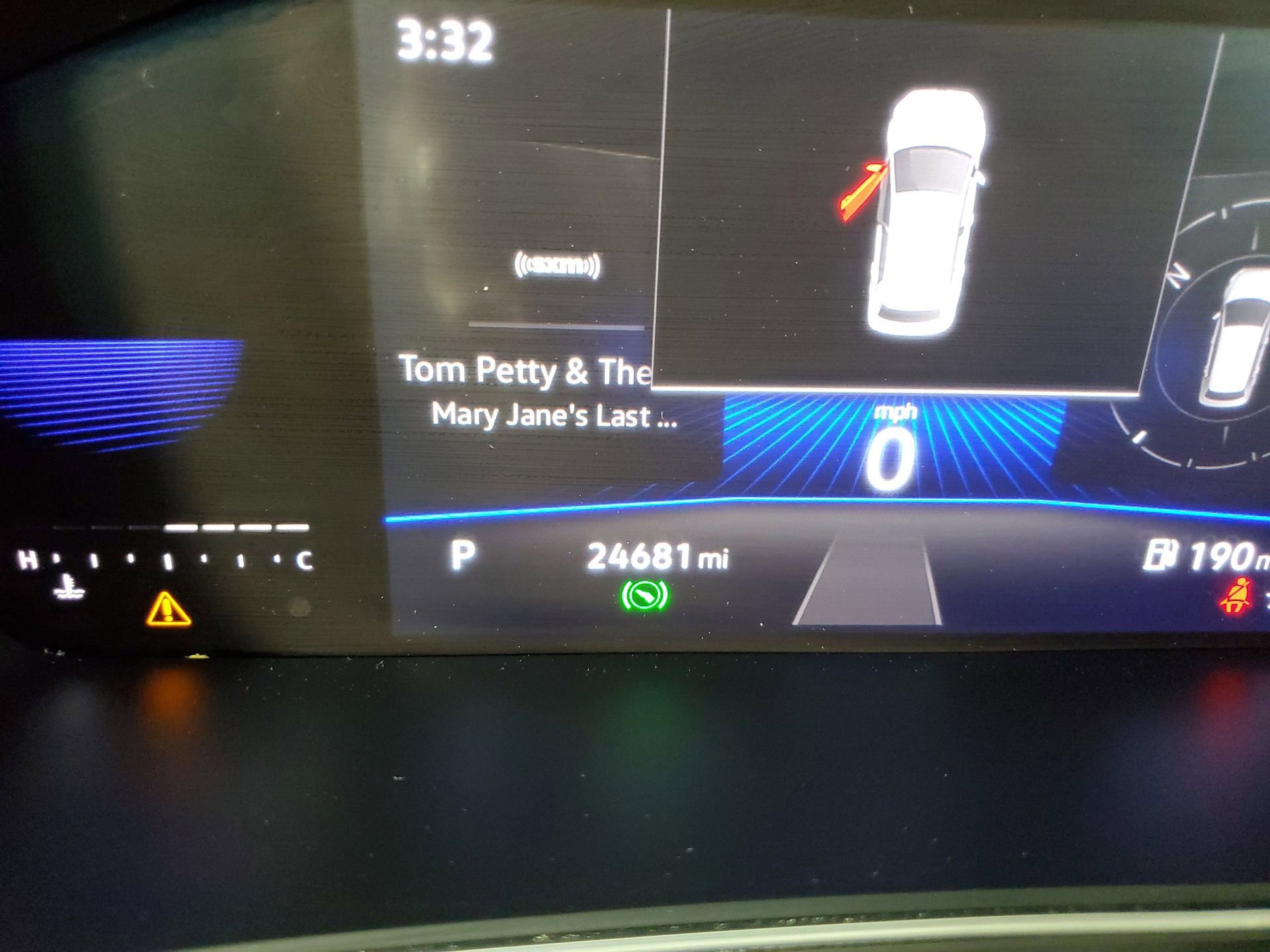 Used 2022 Volkswagen Tiguan SE R-Line image 29