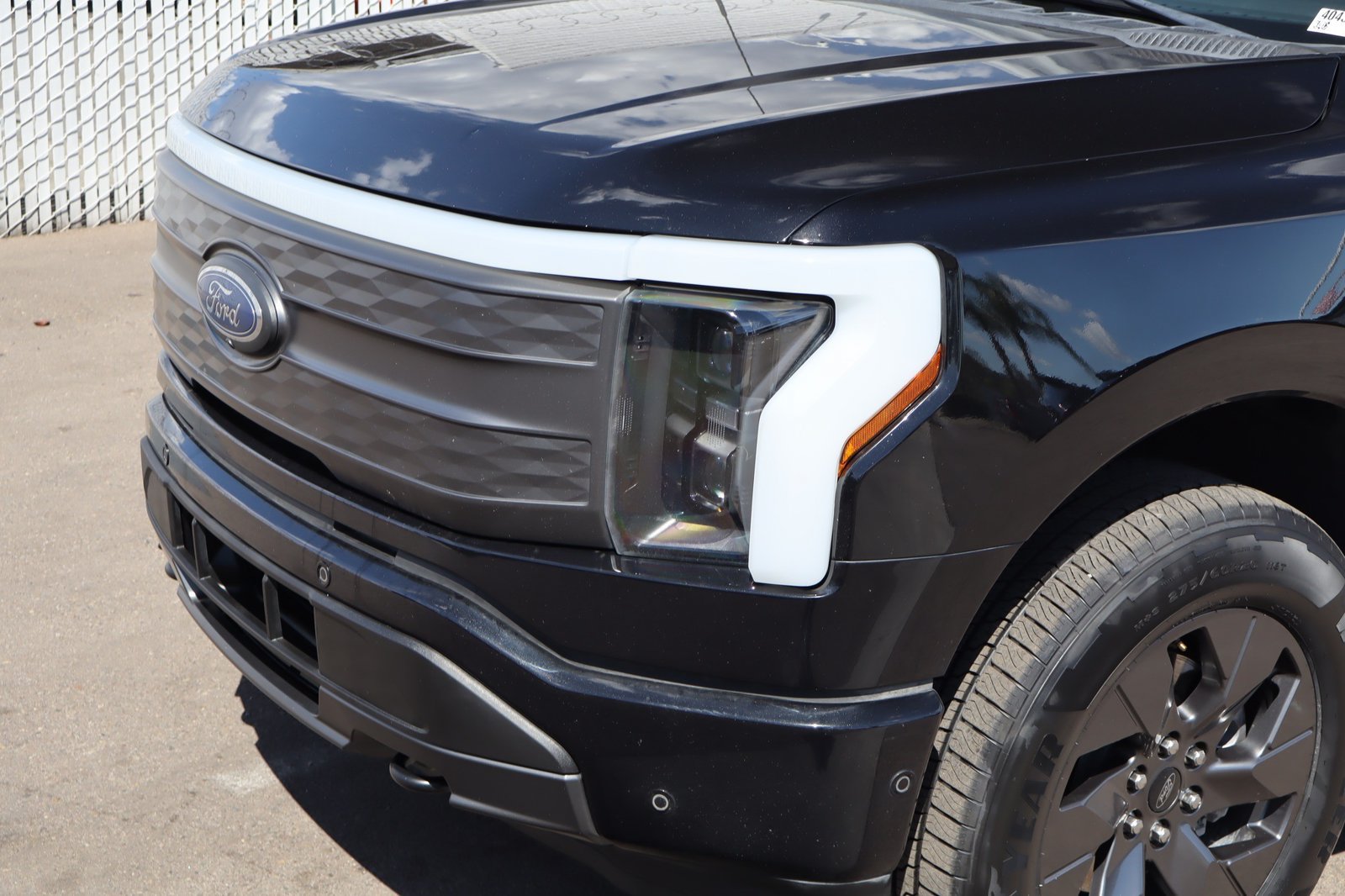 Used 2023 Ford F150 Lightning Lariat w/ Equipment Group 511A High AWD/4WD image 8
