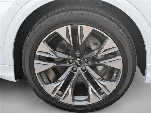 New 2026 Audi Q8 Premium Plus image 9