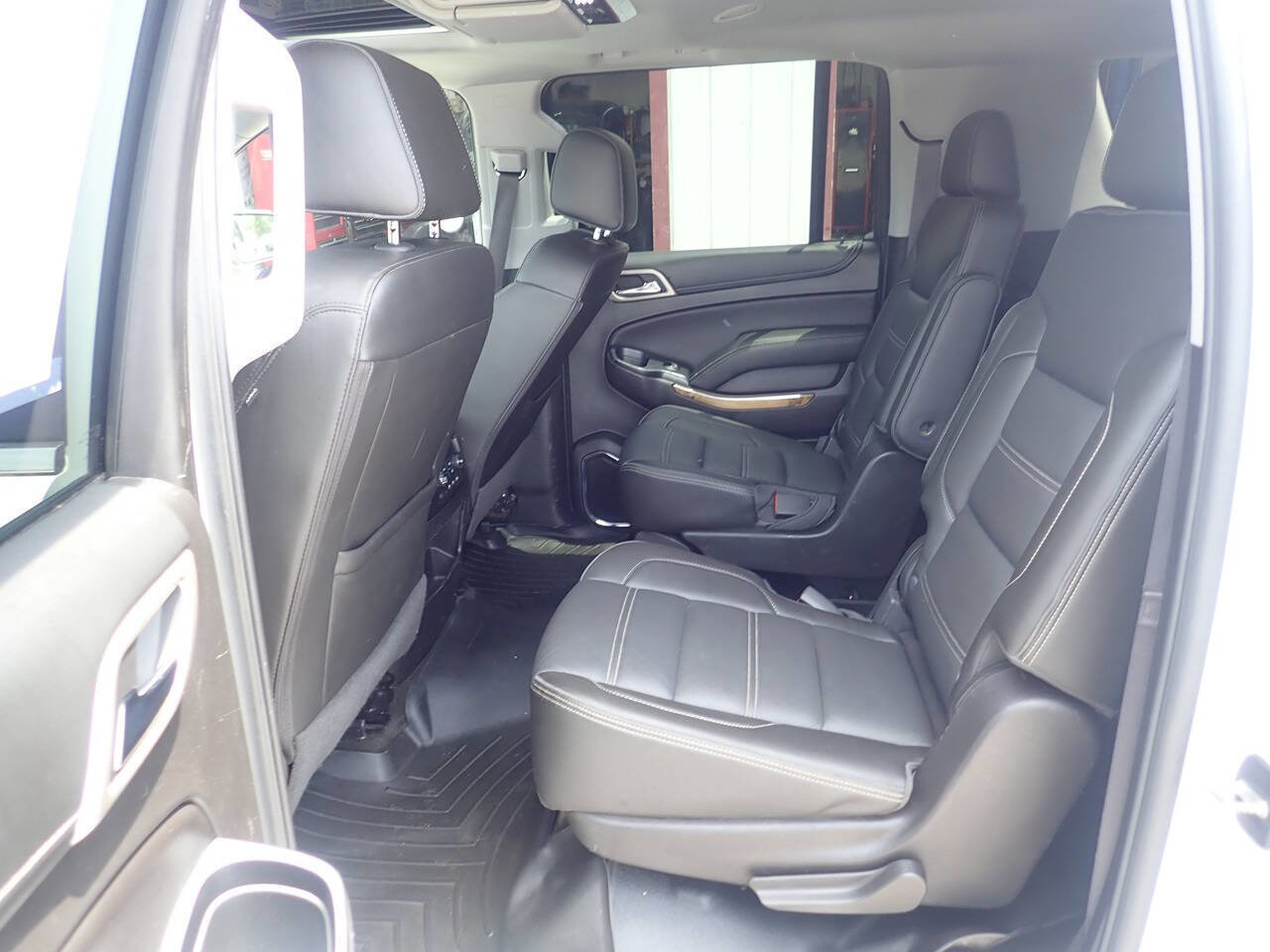 Used 2017 GMC Yukon XL Denali w/ Open Road Package image 22