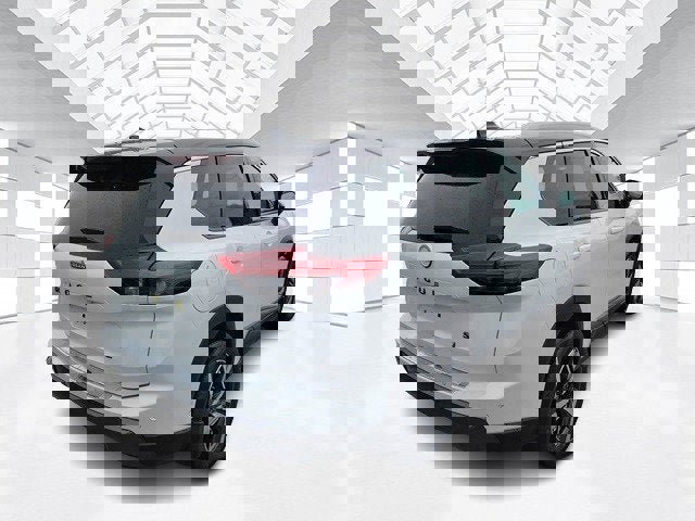 New 2025 Nissan Rogue SL w/ SL Premium Package image 4