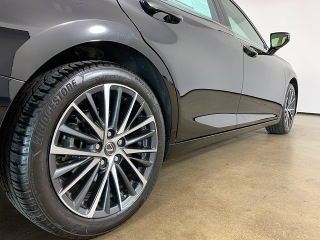 Used 2023 Lexus ES 350 w/ Premium Package image 36