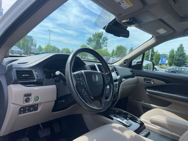 Used 2020 Honda Ridgeline RTL-E image 12
