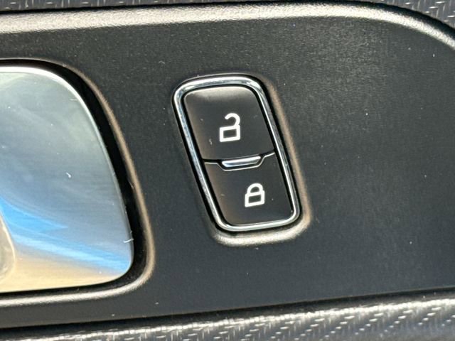 Used 2024 Ford Mustang Premium image 20