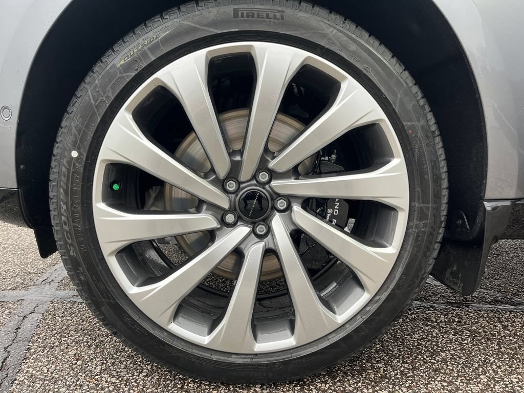 New 2026 Land Rover Range Rover Autobiography AWD/4WD image 19