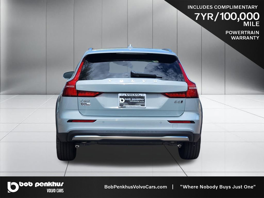 New 2026 Volvo V60 B5 Cross Country Plus w/ Climate Package image 26