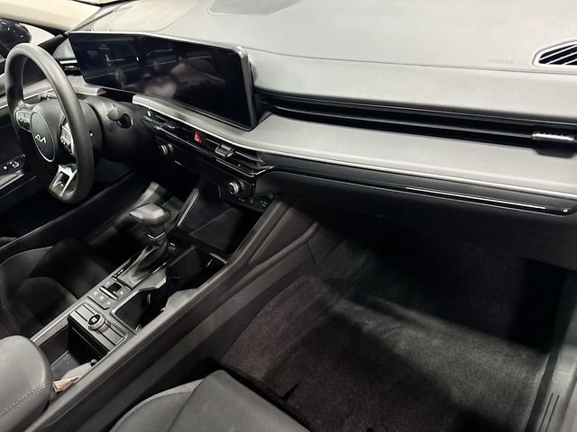 Used 2025 Kia K5 LXS image 27