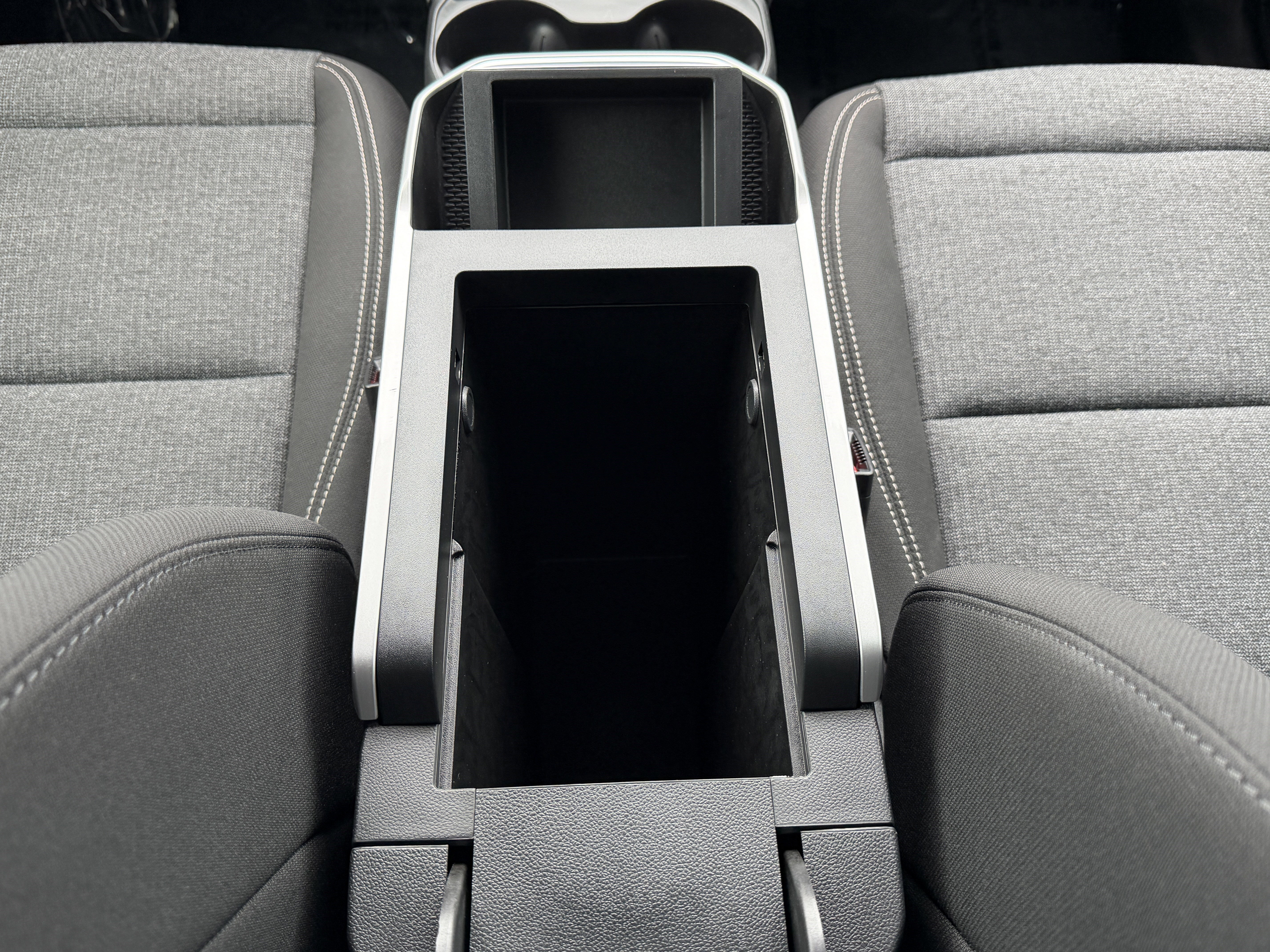 Used 2026 GMC Terrain Elevation w/ Technology Package II FWD image 23