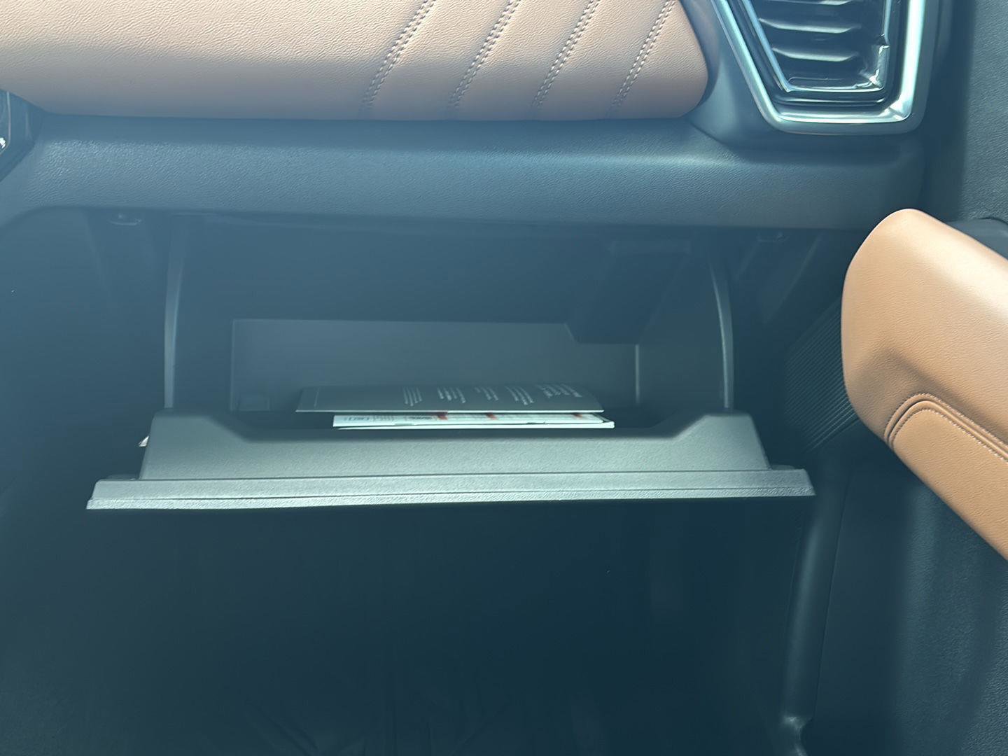 Used 2024 GMC Canyon AT4 w/ Technology Package image 29