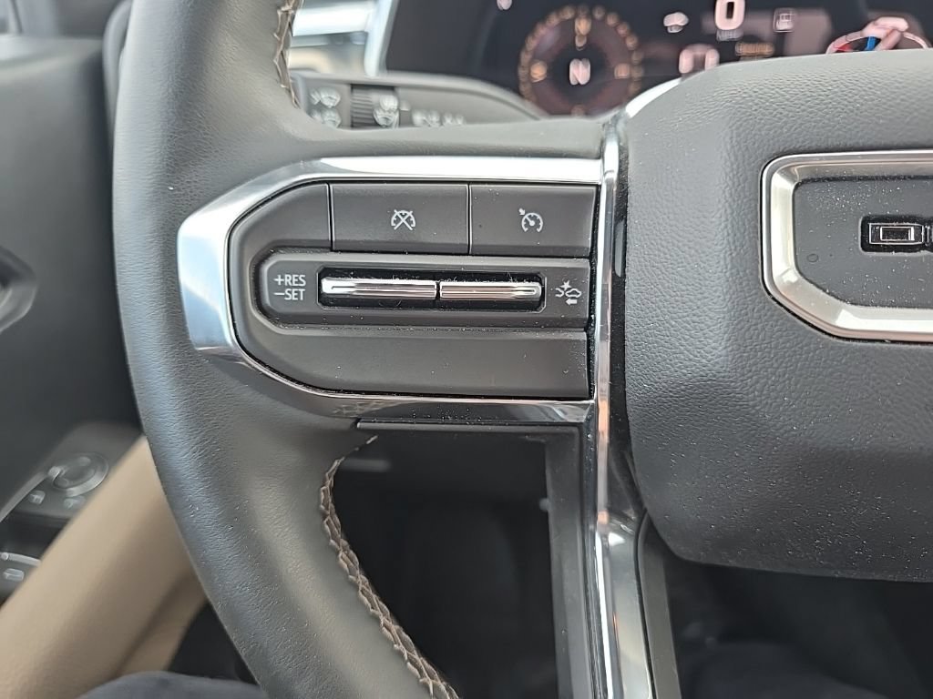 Used 2023 GMC Canyon Denali AWD/4WD image 17