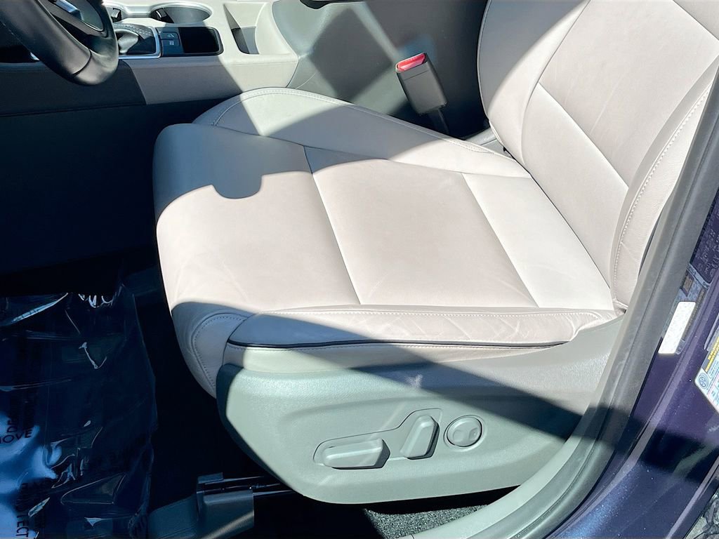 Certified 2017 Kia Sportage EX w/ EX Premium Package FWD image 13