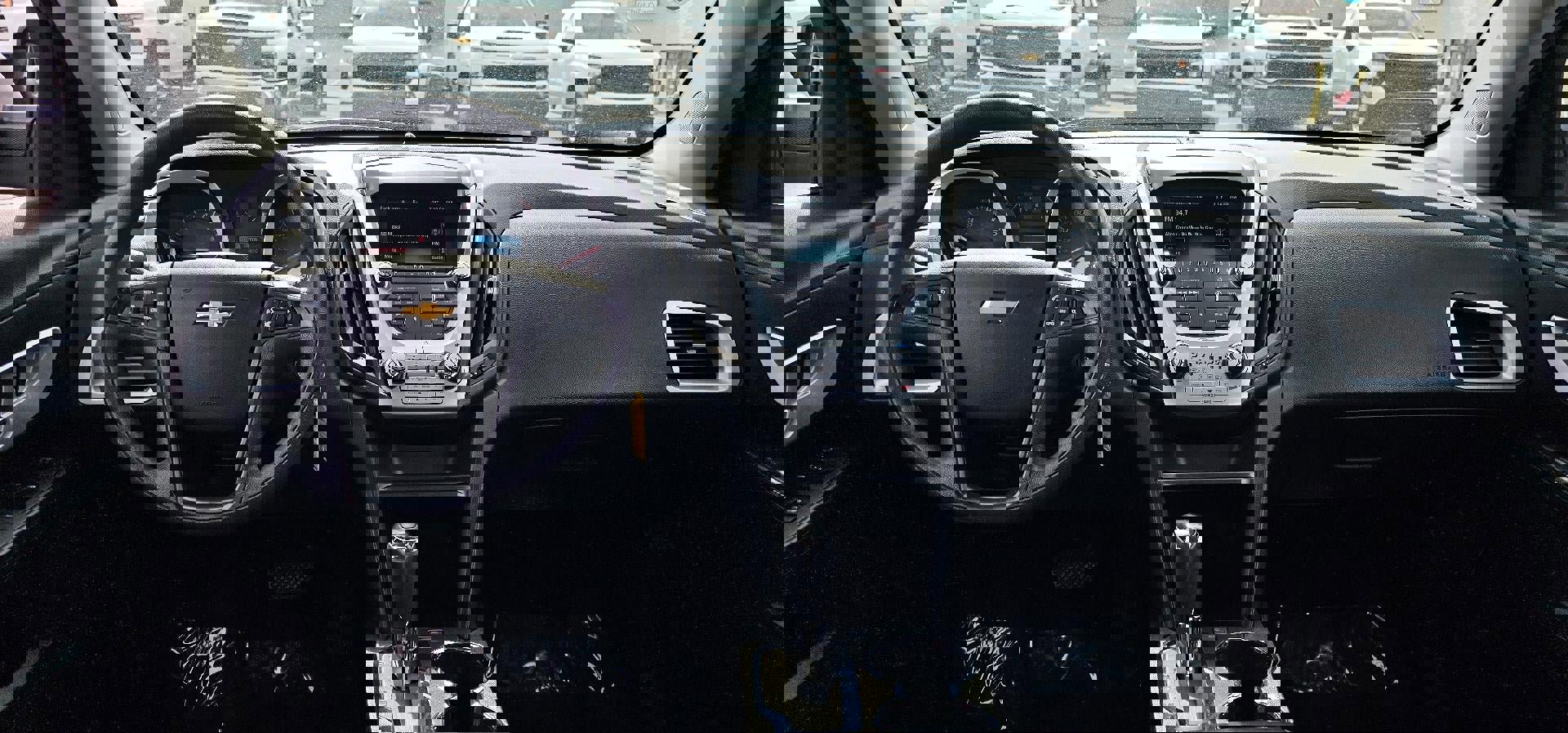 Used 2017 Chevrolet Equinox LS image 12