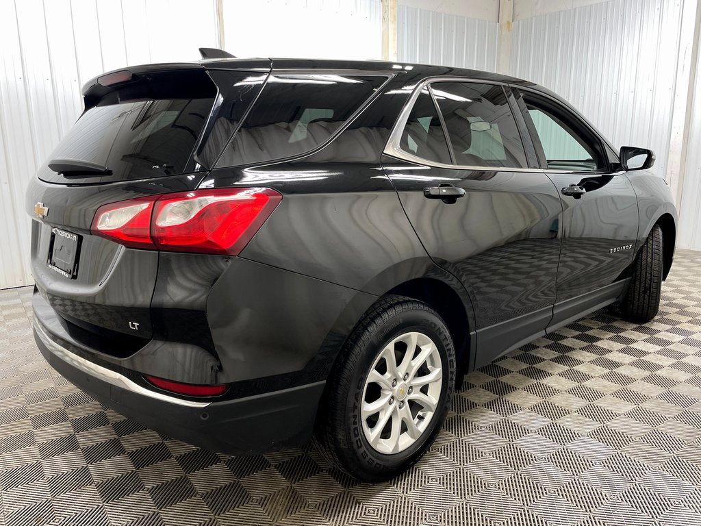 Used 2018 Chevrolet Equinox LT image 16