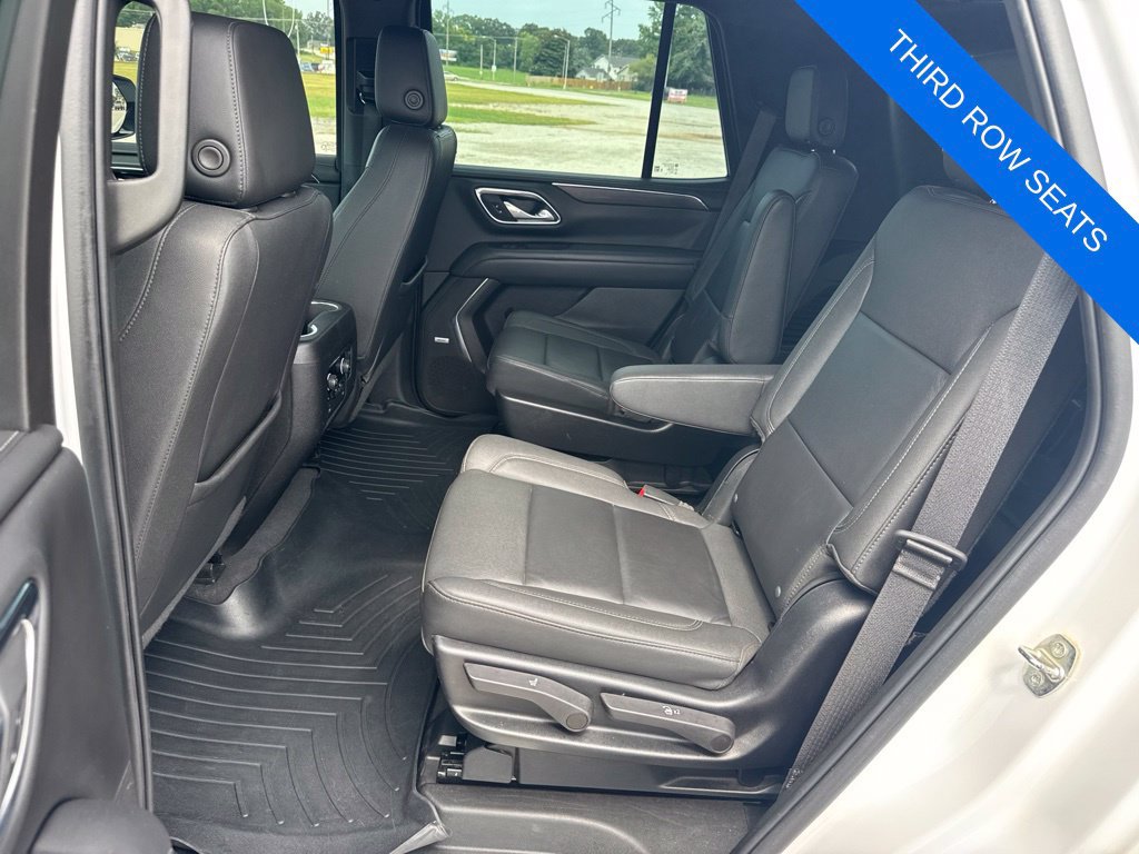 Used 2022 Chevrolet Tahoe Z71 w/ Luxury Package AWD/4WD image 20