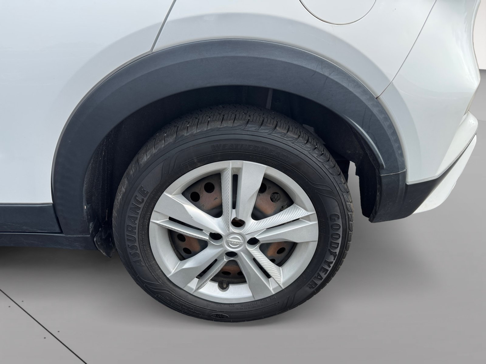 Used 2023 Nissan Kicks S FWD image 19