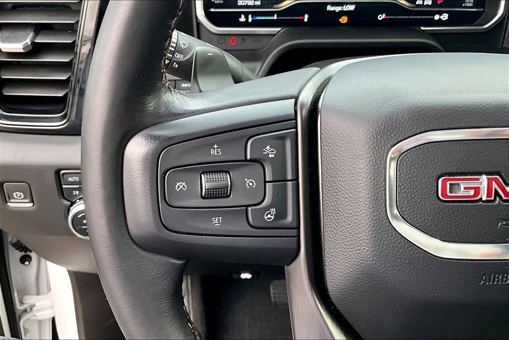 Used 2023 GMC Sierra 1500 AT4 w/ Technology Package image 24
