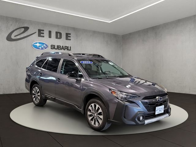 Used 2025 Subaru Outback Limited AWD/4WD image 1