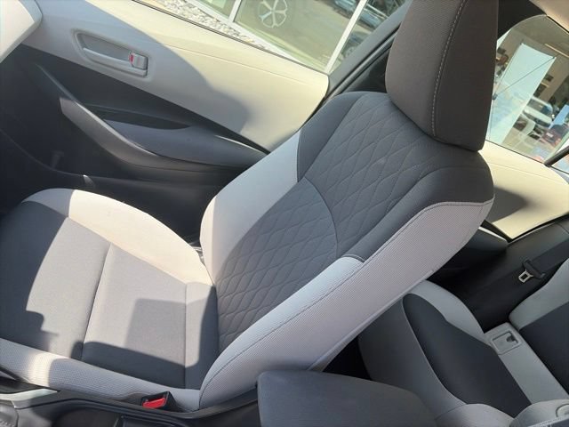 Used 2023 Toyota Corolla LE w/ Carpet Mat Package (TMS) FWD image 14