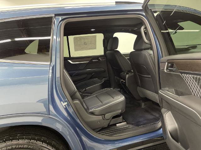 New 2025 GMC Acadia Denali w/ Super Cruise Package image 15