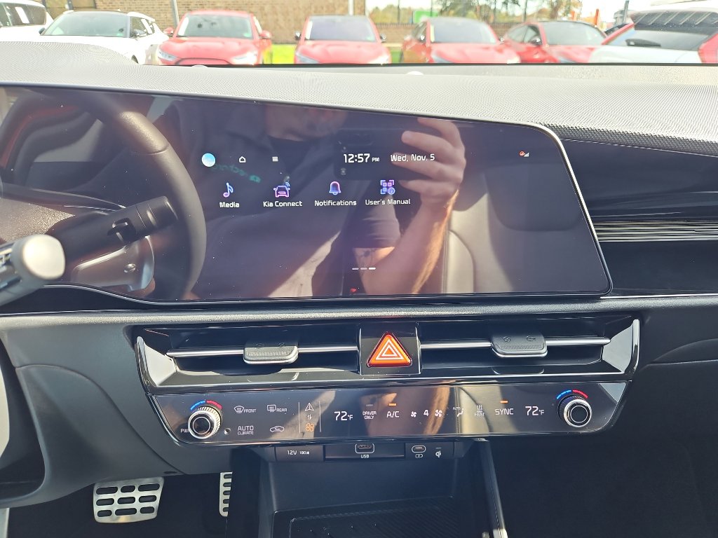 Used 2023 Kia Niro Wave w/ Wave Preserve Package image 11