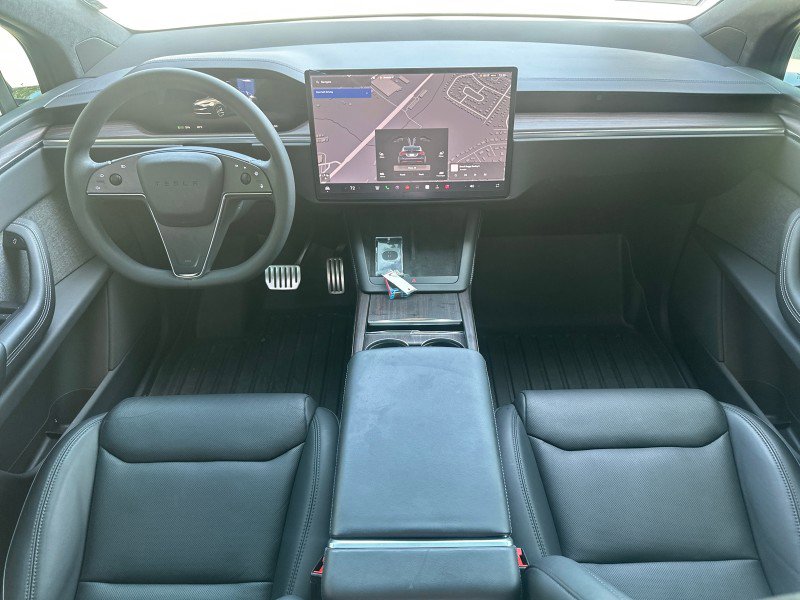 Used 2024 Tesla Model X image 23