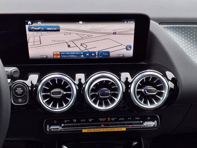 Used 2025 Mercedes-Benz GLA 250 image 5