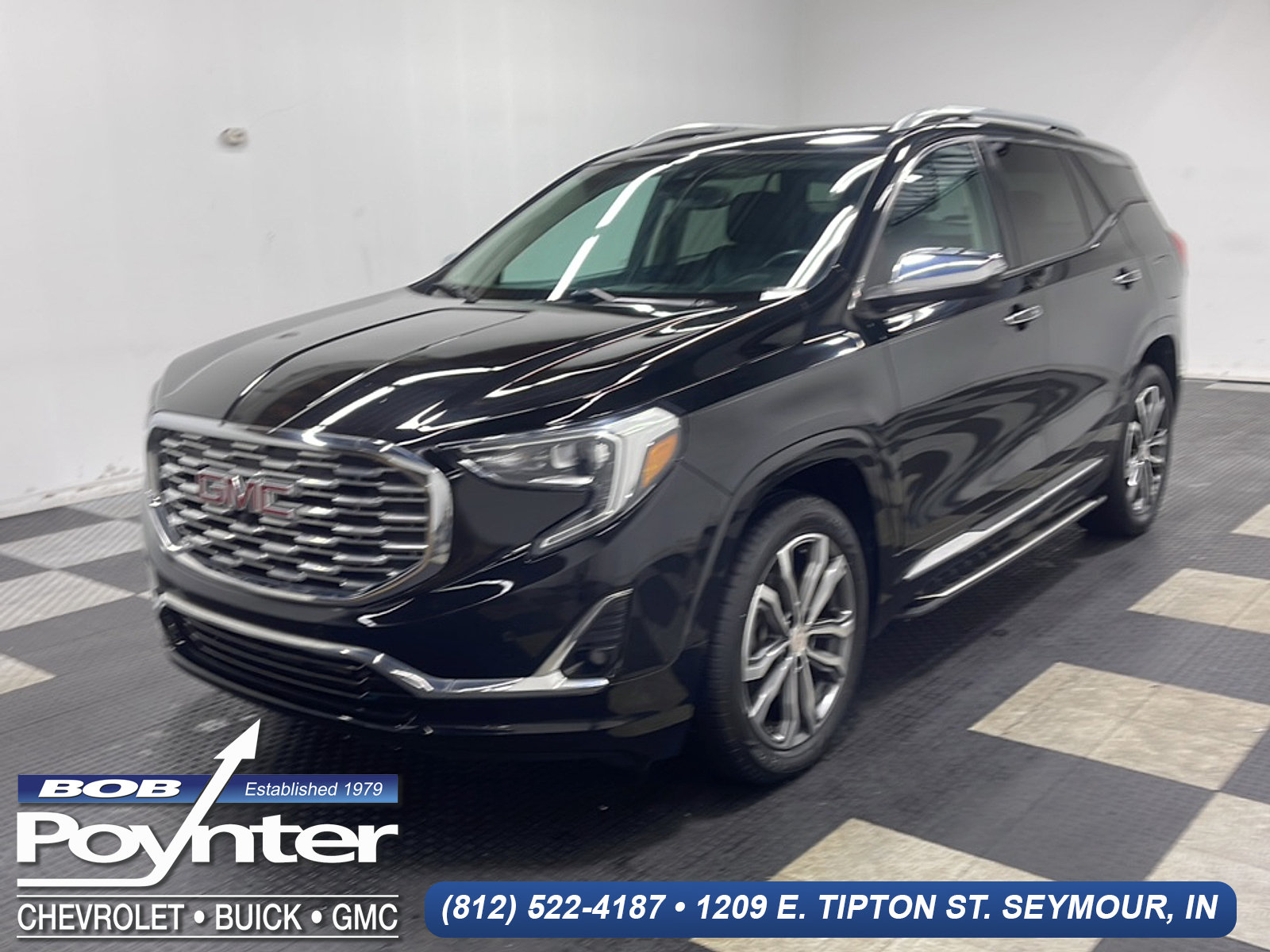 Used 2018 GMC Terrain Denali w/ LPO, 'HIT The Road' Package FWD image 1