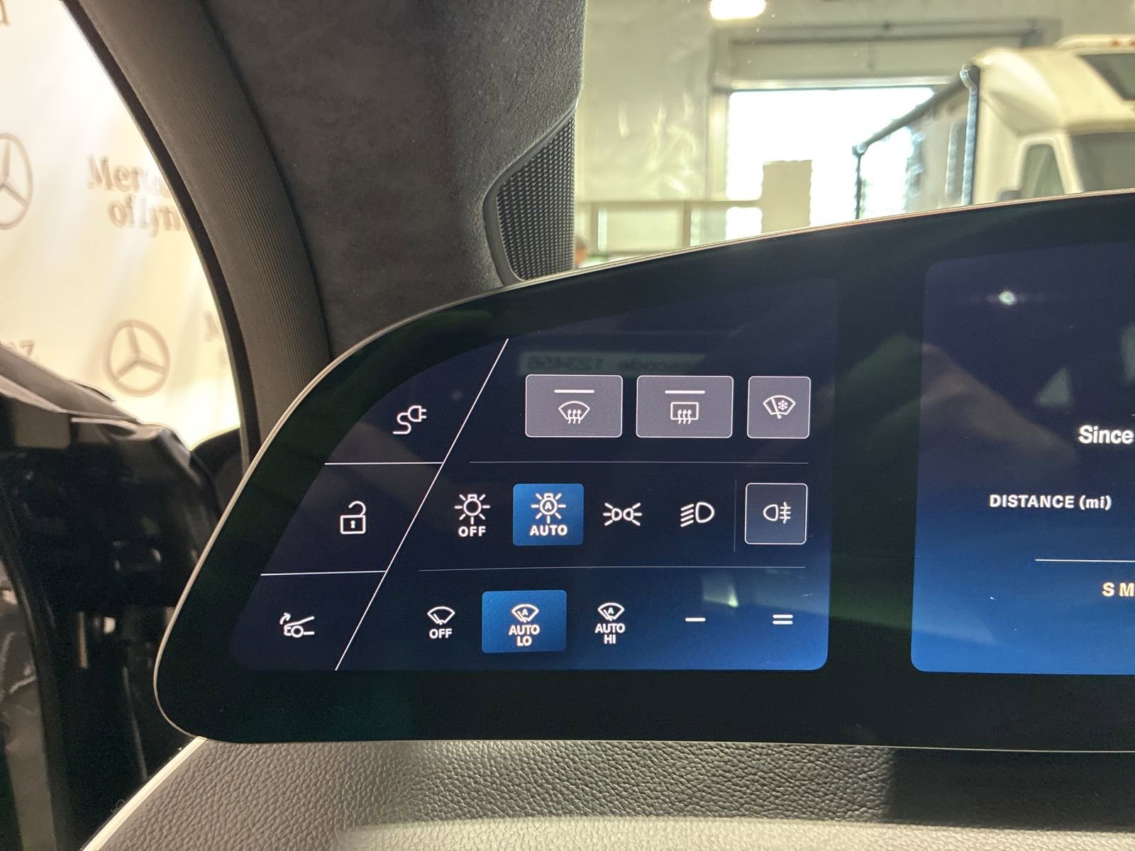 Used 2025 Lucid Air Touring image 19