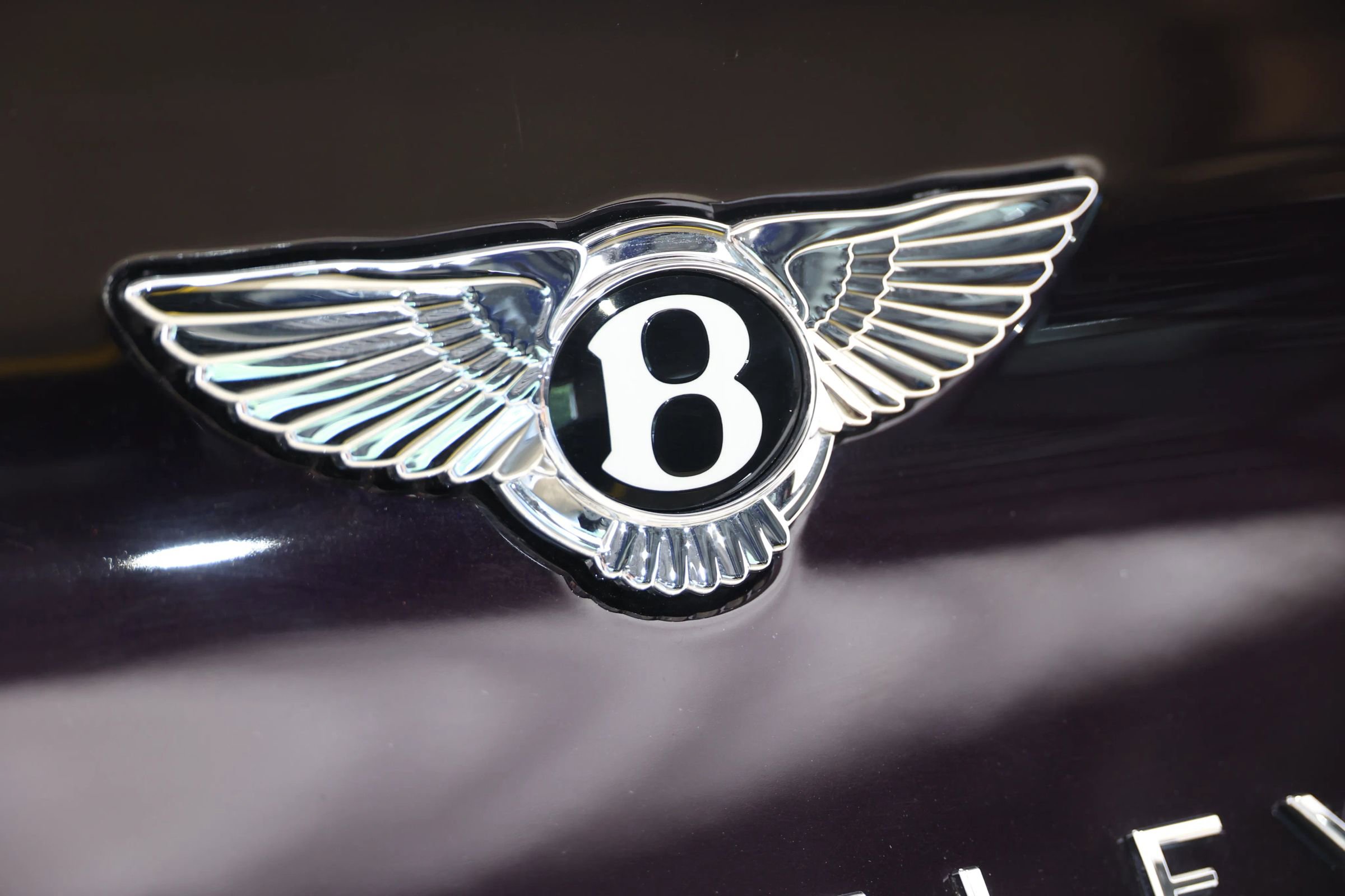 Used 2023 Bentley Bentayga Extended Wheelbase image 82