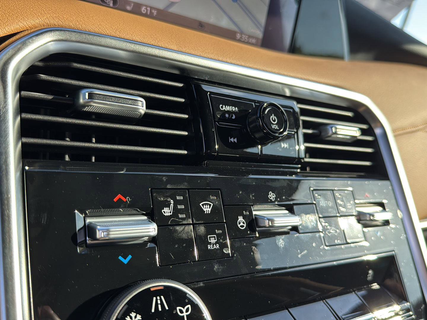 New 2026 Nissan Armada SL image 25