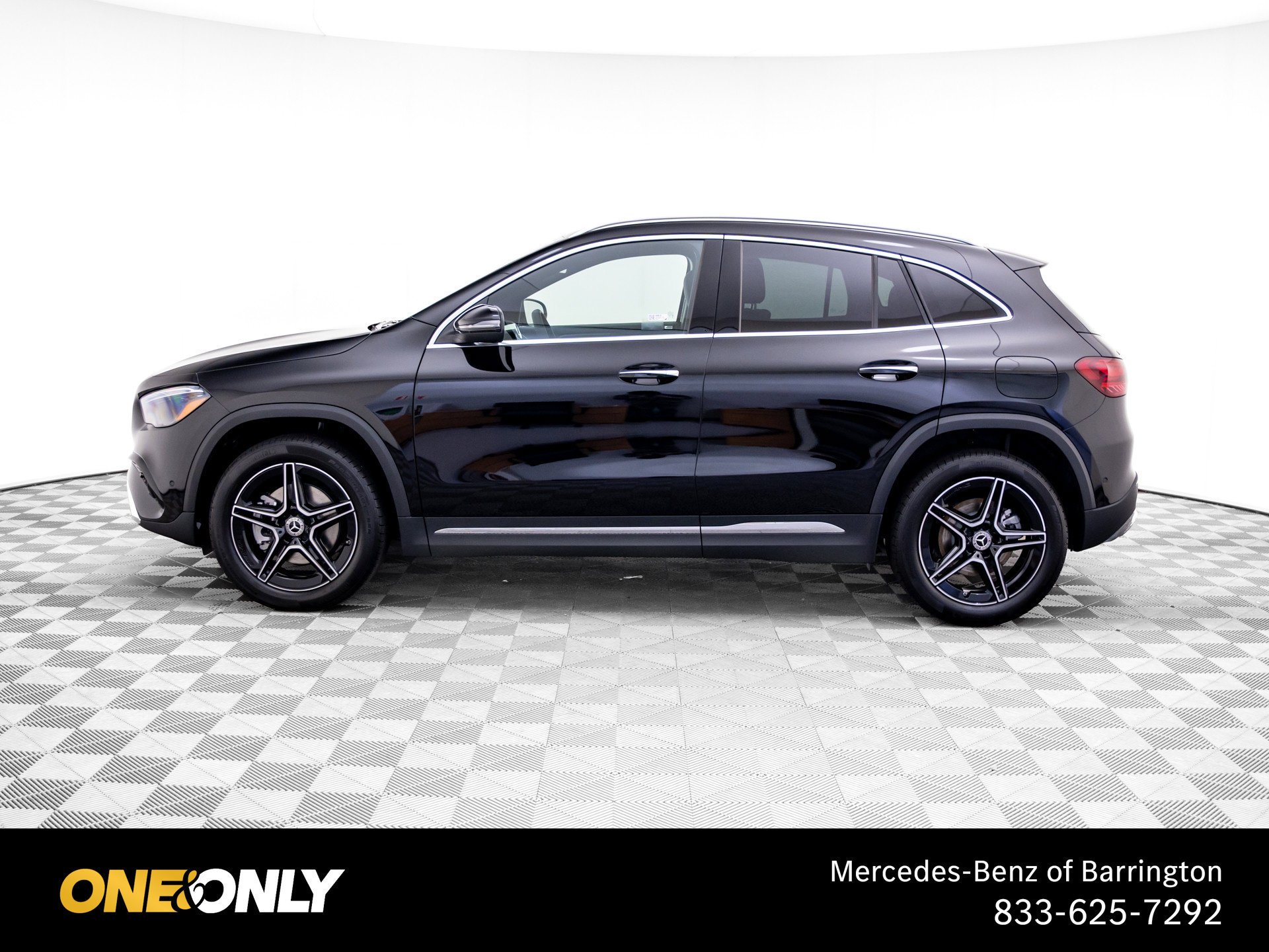 New 2026 Mercedes-Benz GLA 250 4MATIC image 2