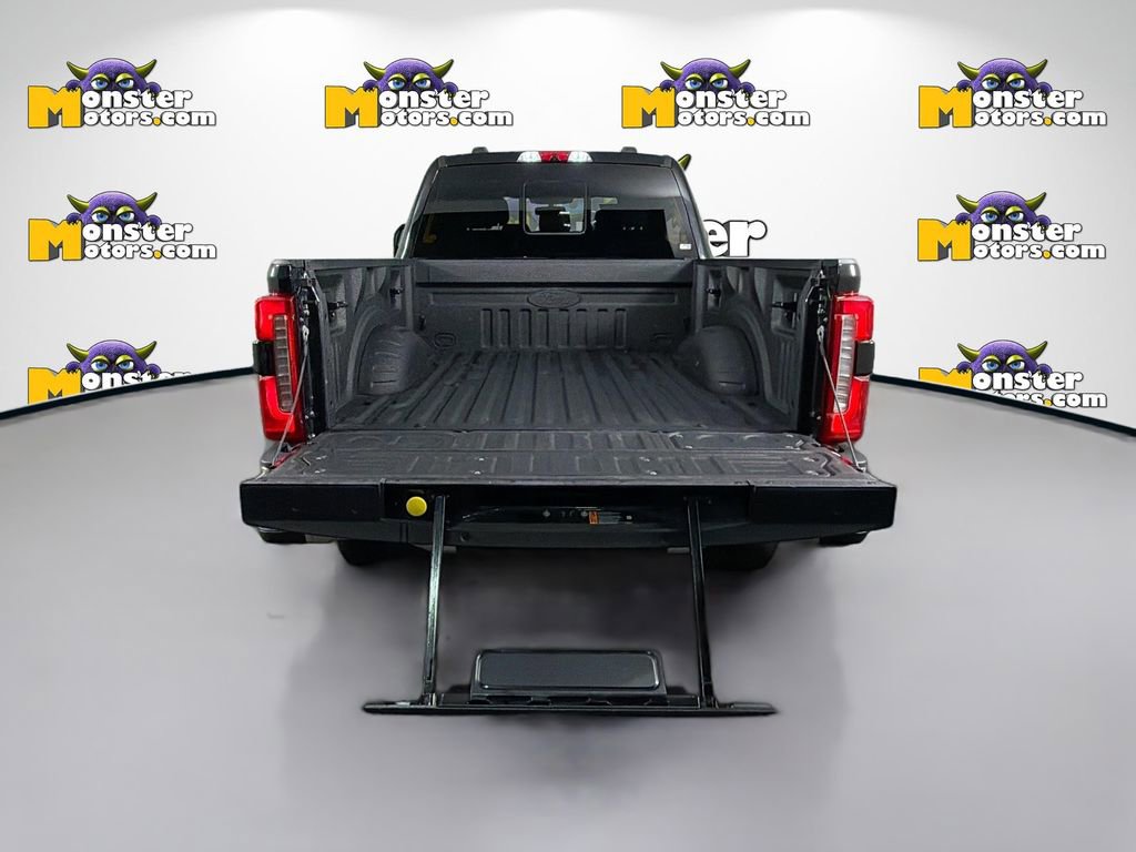 Used 2023 Ford F250 King Ranch w/ Chrome Package image 27