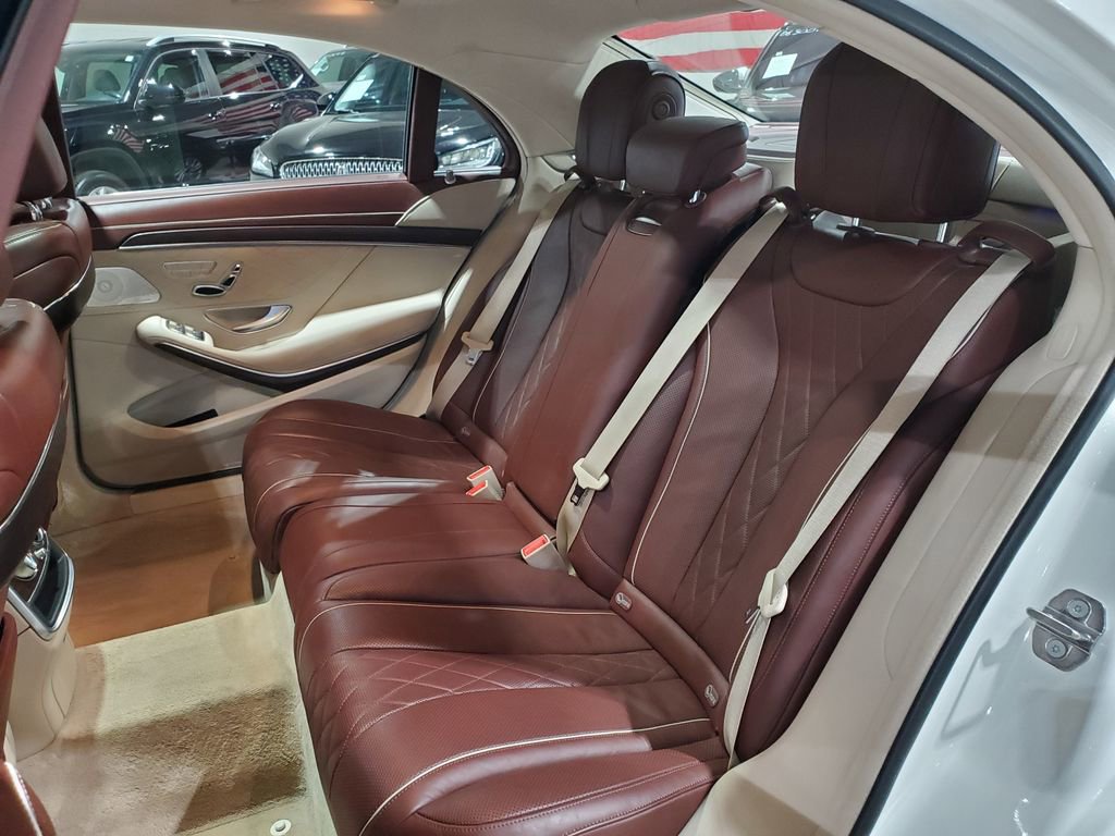 Used 2018 Mercedes-Benz S 560 4MATIC Sedan image 28