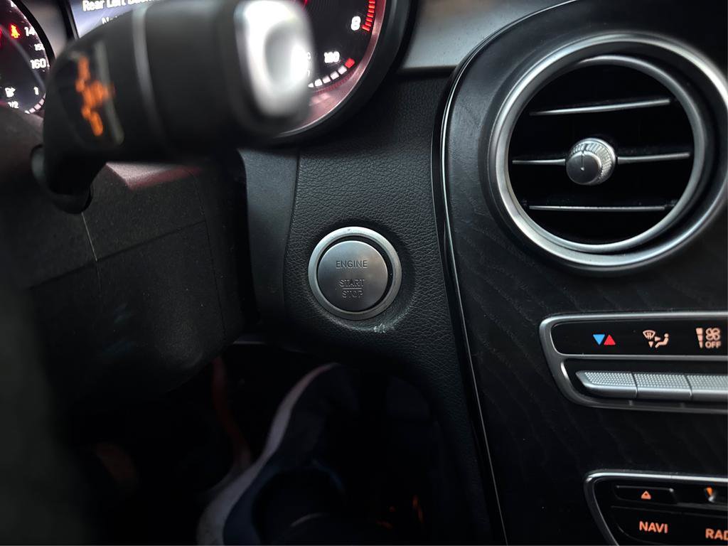 Used 2015 Mercedes-Benz C 300 4MATIC Sedan image 22