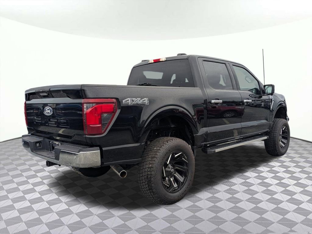 Used 2024 Ford F150 XLT image 3