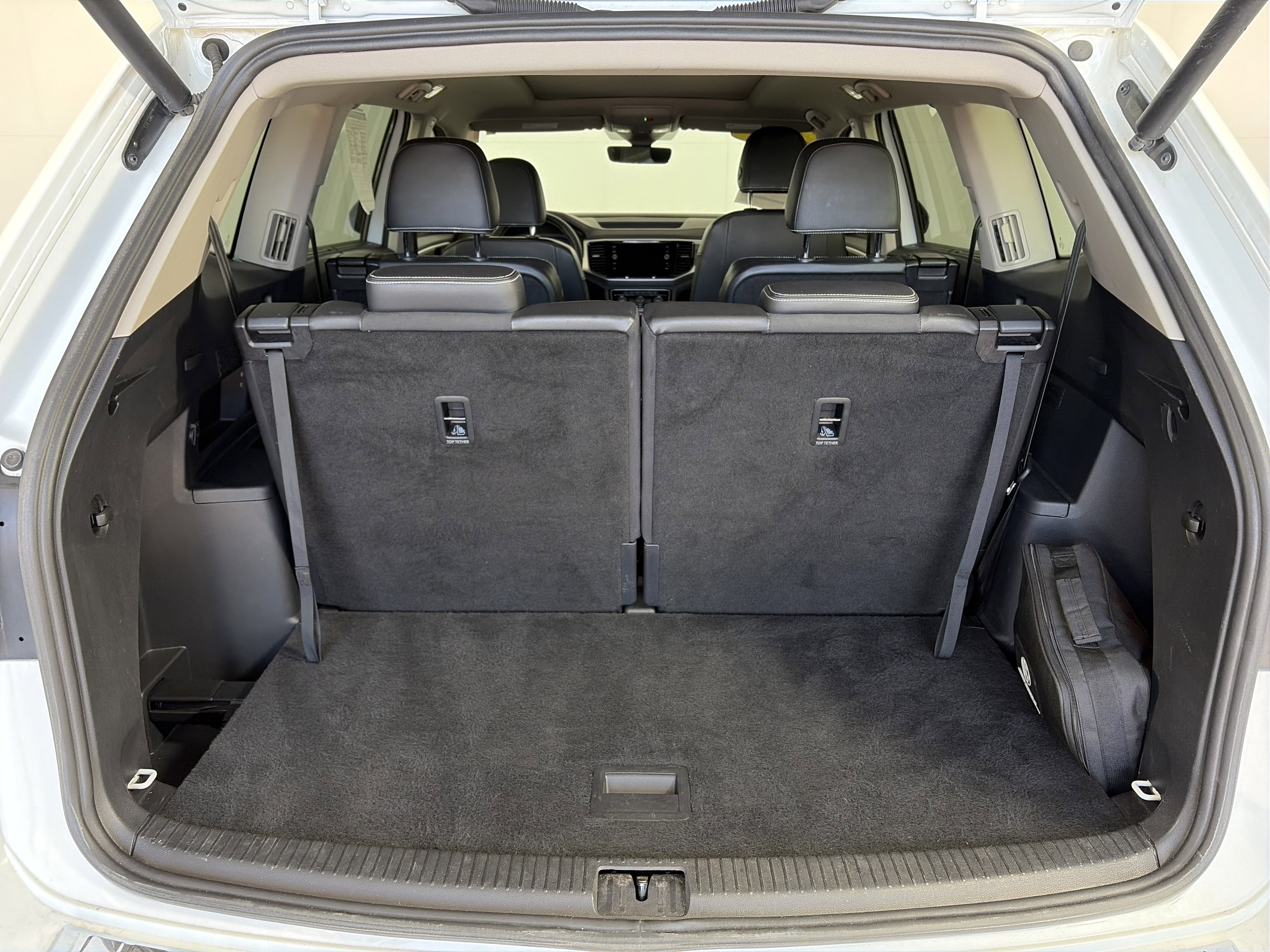 Used 2022 Volkswagen Atlas SEL image 15